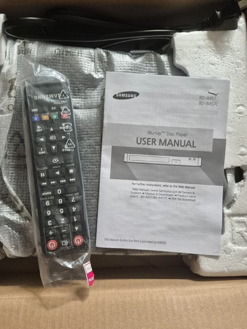Samsung BD-JM57 Blu-ray and DVD Player with Wi-Fi Streaming Open Box